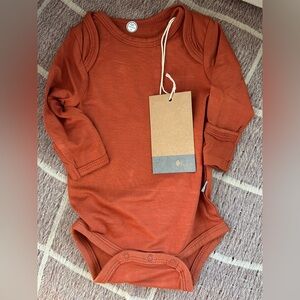 Kyte BABY Rust Long Sleeve Onesie